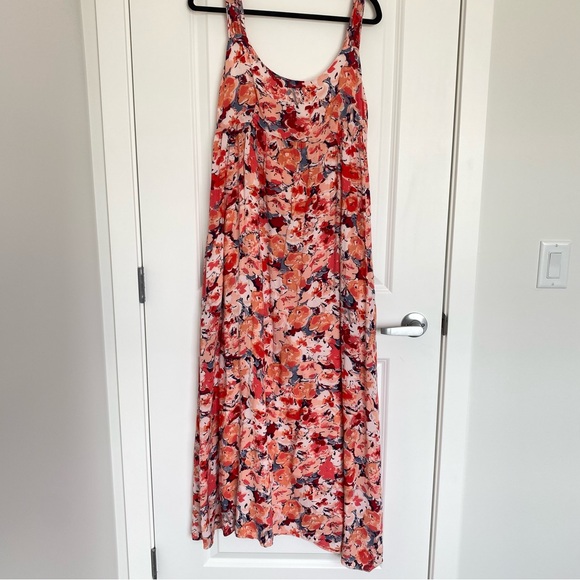 GAP | Floral Maxi Dress - Picture 2 of 14